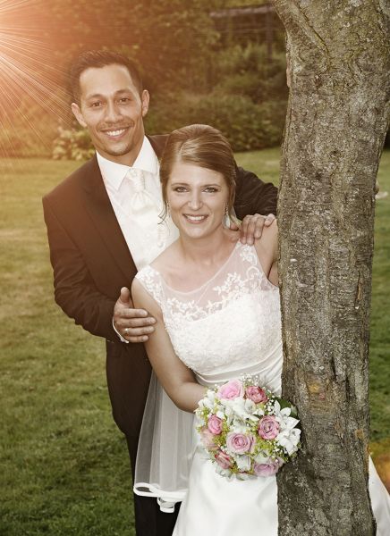 Brautpaar und Baum Schloss Styrum